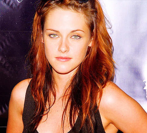 Kristen Stewart - Page 10 Tumblr_lmm76eWnTN1qcjph0o1_500