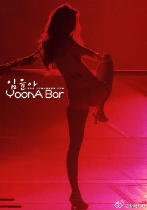 [YOONAISM/PIC][03-07-2011]Hình ảnh SEXY của YoonA với màn solo ở Concert JP Tumblr_lnrfa366by1qgenkyo1_500