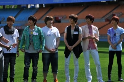 [Unseen] Minho, Taemin + SUJU @ Dream Team Tumblr_lntyyrAAVw1qdws1jo1_500