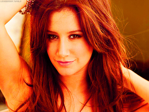 Ashley Tisdale - Sayfa 6 Tumblr_lo45ka1Xy01qemj7ko1_500