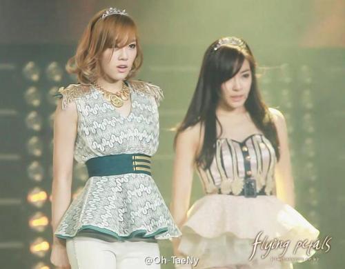[PIC+VID][7/10/2011]∴♥∴ TaeNy ∴♥∴ Happy Heaven ∴♥∴ Happy New Year 2012 ∴♥∴ Welcome to our LOVE ∴♥∴  - Page 5 Tumblr_ltkmuri7iY1qc9u86o1_500
