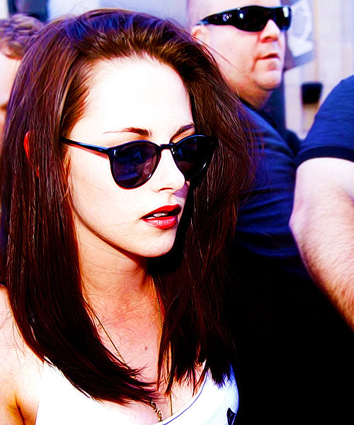 Kristen Stewart - Page 19 Tumblr_lwac4hu7Km1qbmozgo1_500