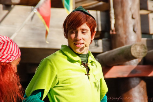 Photos avec les Personnages Disney - Page 29 Tumblr_lzrp9aUmsX1qhvb9vo2_500