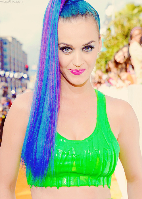 Katy Perry - Page 29 Tumblr_m1sz0u66tm1qzbagvo1_500