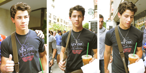 nicholas jerry jonas <3 - صفحة 2 Tumblr_ku7yp6QkKx1qarv73o1_500