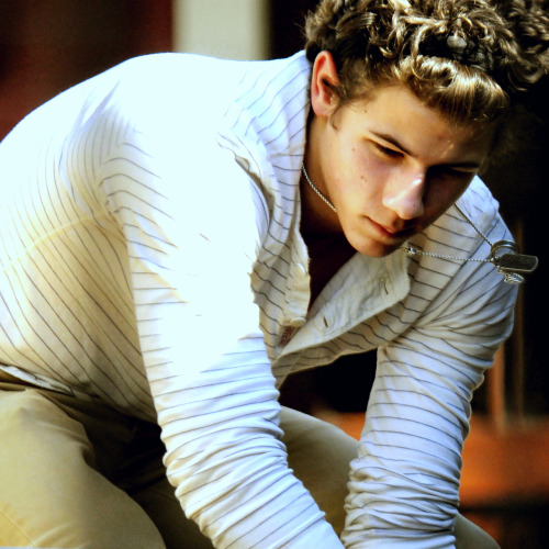 nicholas jerry jonas <3 - صفحة 7 Tumblr_kxuwgeAo4w1qzu6qmo1_500