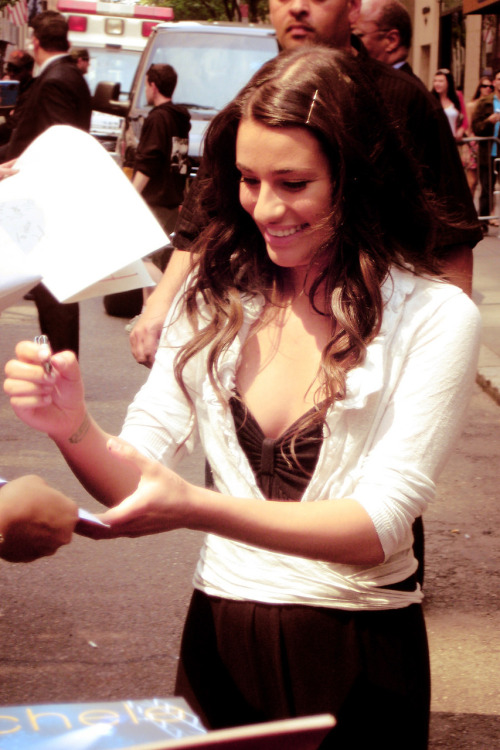 Lea Michele Tumblr_l86cdurKb51qbhqzso1_500