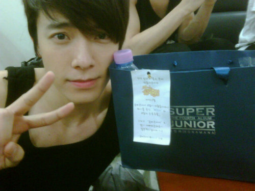 ..:: Super Junior ::.. - Pagina 2 Tumblr_lf6afiq0Kc1qcvbolo1_500
