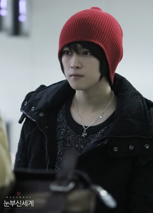 [Imagenes] Fotos del aeropuerto de Gimpo 23/01/2011 Tumblr_lfjaenRkJx1qb09lzo1_500