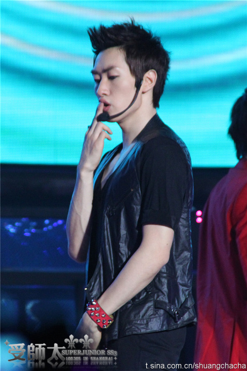 Eunhyuk [은혁] Tumblr_lhuieyJQcg1qecgmlo1_500