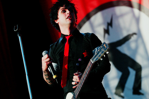 BILLIE JOE ARMSTRONG. Tumblr_lkh39k9wfs1qdx5mwo1_500