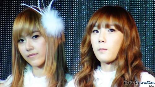 [PICS] TaeYeon + Jessica Jung = TaengSic is Real (¯`’•.¸(¯`’•.¸ Byun House - Couple 35  - Page 2 Tumblr_ll70wuwnH41qikw21o1_500