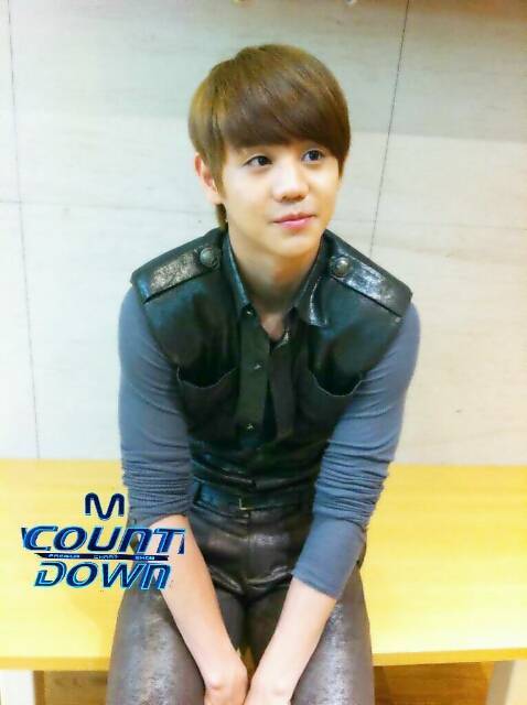 [18.05.11] BEAST en  MnetMcountdown (ACTUALIZADO) Tumblr_llf6988CUb1qftnedo1_500