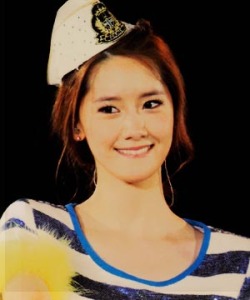 Im Yoon Ah Tumblr_lokwdaVUgs1qdvvs2o1_250