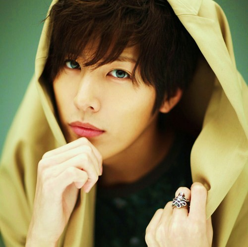 no min woo Tumblr_lph78vB5Kd1qefs37o3_500