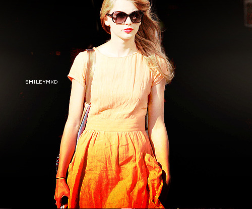 Taylor Swift - Page 9 Tumblr_lptwep61wb1qej2kio1_500