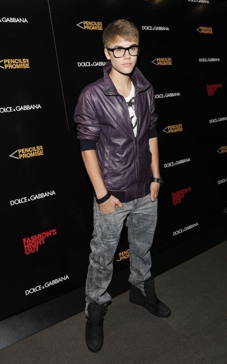 Justin Bieber - Page 8 Tumblr_lr9t81esMq1r1o67so1_500