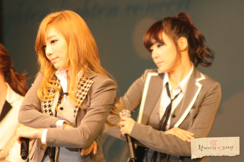 [PIC+VID][7/10/2011]∴♥∴ TaeNy ∴♥∴ Happy Heaven ∴♥∴ Happy New Year 2012 ∴♥∴ Welcome to our LOVE ∴♥∴  - Page 14 Tumblr_lv3bmrLJQ81qfrjfbo1_500