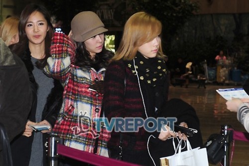 [PIC+VID][7/10/2011]∴♥∴ TaeNy ∴♥∴ Happy Heaven ∴♥∴ Happy New Year 2012 ∴♥∴ Welcome to our LOVE ∴♥∴  - Page 34 Tumblr_lwehxnYFUI1r31kqto3_500