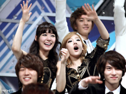 [PIC+VID][7/10/2011]∴♥∴ TaeNy ∴♥∴ Happy Heaven ∴♥∴ Happy New Year 2012 ∴♥∴ Welcome to our LOVE ∴♥∴  - Page 41 Tumblr_lx7jr5uuMt1qh3iklo1_250