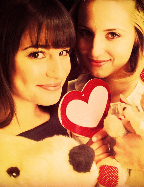 [FC] Achele/ Faberry ♥ - Página 15 Tumblr_lzen8jUfej1qapg62o1_500