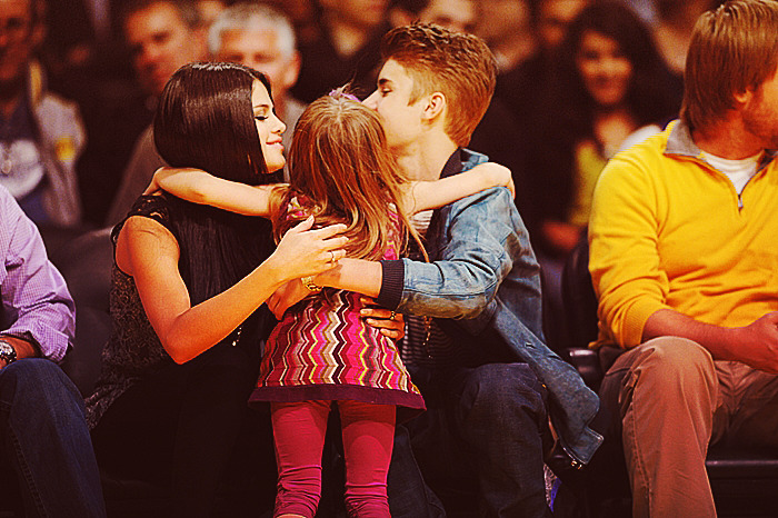 Justin Bieber and Selena Gomez - Page 33 Tumblr_m2ny5fnzeo1qdiju7o1_1280