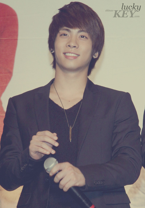 JongHyun – Taiwan Press Conference   Tumblr_lbfi1gIBMx1qzk8j4o1_500