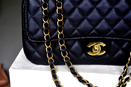 Chanel****** Tumblr_lbgxguRJqj1qev68po1_500