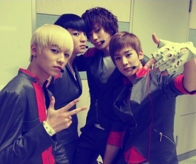 DIVERS | Teen Top  - Page 5 Tumblr_ldc4hwno3Z1qcd0fio1_400