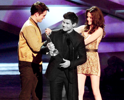 People Choice Awards '10 - Página 3 Tumblr_lel3daqp6L1qcezh0o1_500