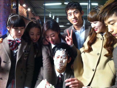  عيد ميلاد ...Kim Soo Hyun Tumblr_lgr4p0KCCN1qfydmmo1_500