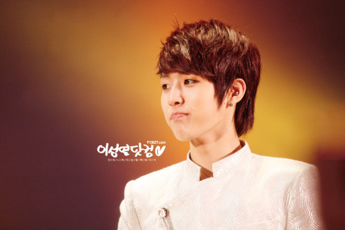 Lee SungYeol 이성열  Tumblr_lgwsliqDXn1qe9swuo1_500