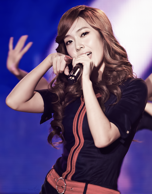 Jessica (Jessica Jung Sooyeon 제시카정수연) - Page 3 Tumblr_liv2ryXzPq1qgpeddo1_500