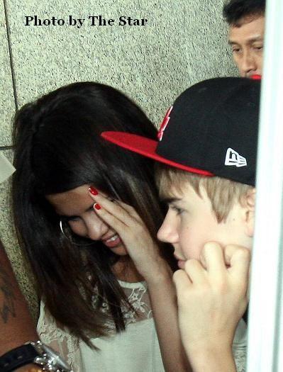 Justin Bieber and Selena Gomez - Page 7 Tumblr_lk36eq5hPz1qdt99do1_400