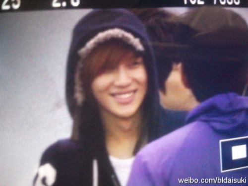 [21-5-2011][trans fanacc] SHINee Taemin tại Oh my school ghi hình cho tập 2 Tumblr_lljm1irTTc1qb5rxfo1_500