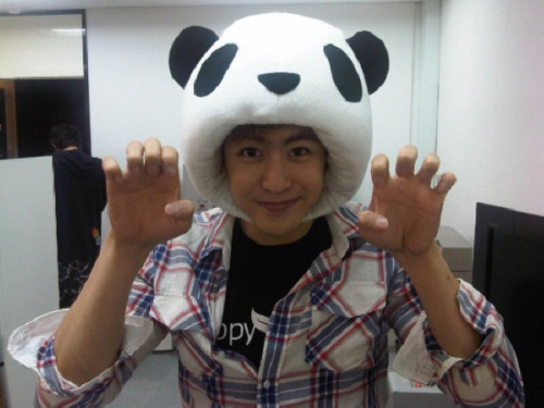 Nichkhun Horvejkul - Page 6 Tumblr_llwmx90TbR1qgrssso1_500