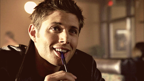 Клуб: "Can I be that pen?" Tumblr_lntzs5Hqk51qc5bemo1_500