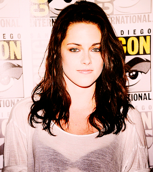 Kristen Stewart - Page 10 Tumblr_lopb46Vemm1qct7h1o1_r1_500