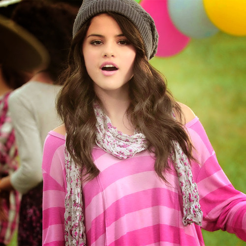 Selena Gomez[2] - Page 13 Tumblr_lqssa5dMh11qfcl8lo1_500