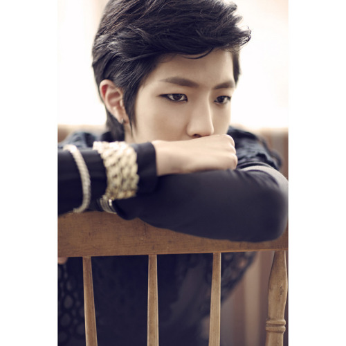 Lee SungYeol 이성열  - Page 3 Tumblr_ls2llyxTwp1qc32n5o1_500