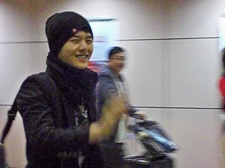 [OTHER] 111119 ZE:A in airport Tumblr_luwgmyFDdh1qbifqyo2_r1_500