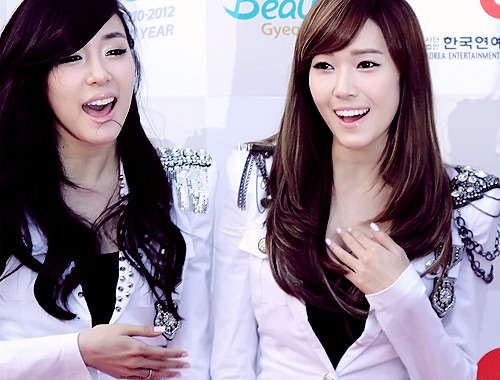 [PICS][8/11/2011] JeTi 's The Garden -‘♥’- Thiên đường PG =)) - Page 6 Tumblr_lvqnqcCe571qkia6uo1_500