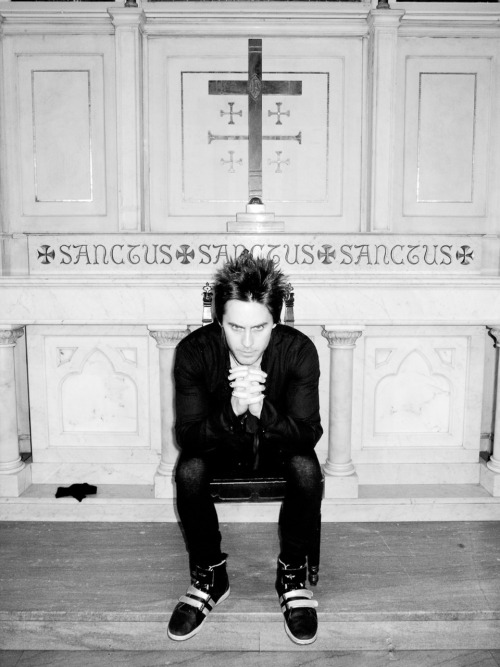 8 - [PHOTOSHOOT] Jared Leto by Terry Richardson - Page 14 Tumblr_lw3lllYRgU1qa42jro1_500