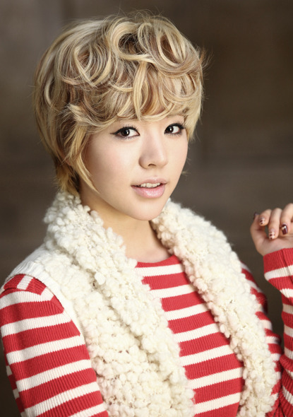 [IMG] Sunny ~ SMTOWN Winter Album Tumblr_lw82gj2R6L1qg7yhwo1_500