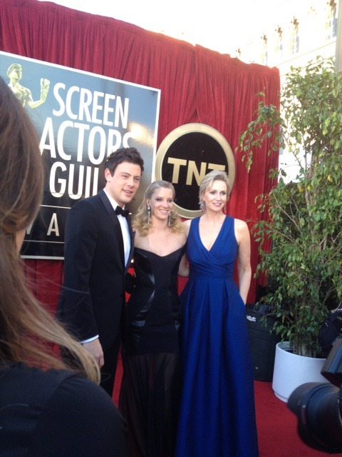 El cast de glee en SAG awards Tumblr_lyl5hvf19I1qjxjipo1_500