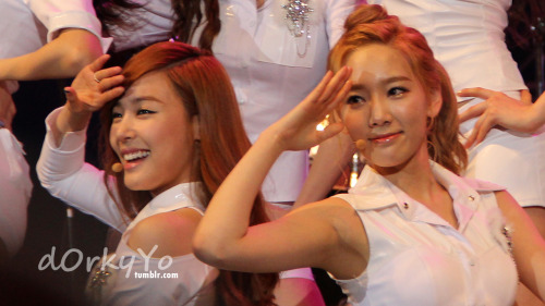 [PIC+VID][23/3/2012]∴♥∴ TaeNy ∴♥∴ Happy Heaven ∴♥∴ Tumblr_m1eelv88ak1rsu2vlo1_500