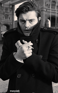 sam riley Tumblr_m3qrku9Ro11rvayo1o7_250