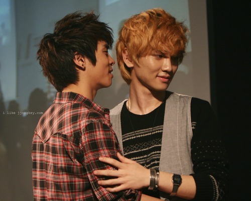 [Other] JongKey couple  Tumblr_les1xuRwCY1qewxuso1_500