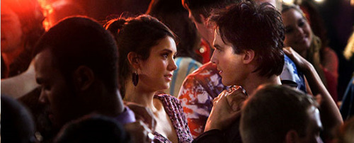 Damon & Elena ♥ - Page 38 Tumblr_ljddcgsSvi1qe7uelo1_500