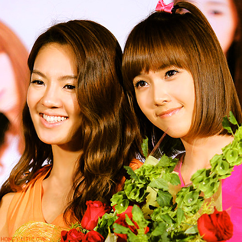 [PIC/GIF][13-07-2011] HyoSic's Land - My real Couple ♪ Tumblr_lk95azTe831qb7ykro1_500